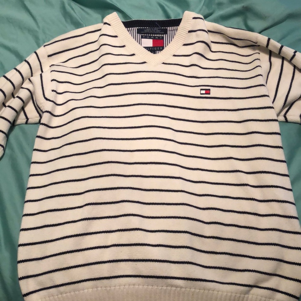 tommy hilfiger sweater